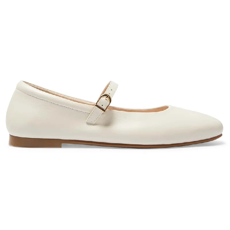 Athena Flat in Ivory Leather