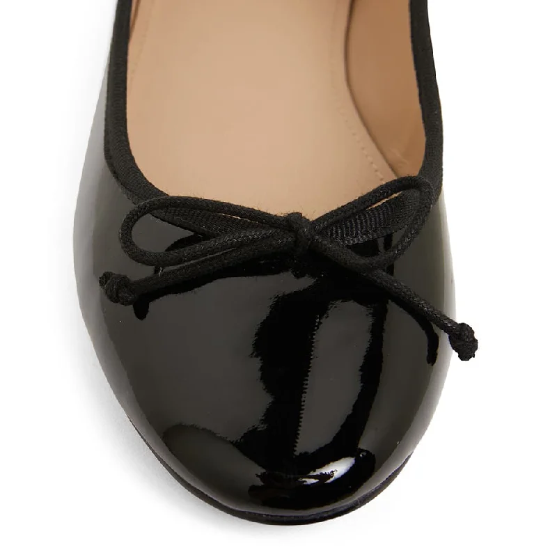 Fonteyn Flat in Black Patent