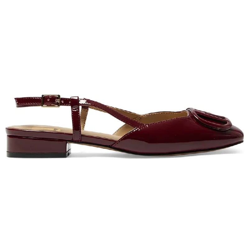 Jasmine Flat in Wine Patent