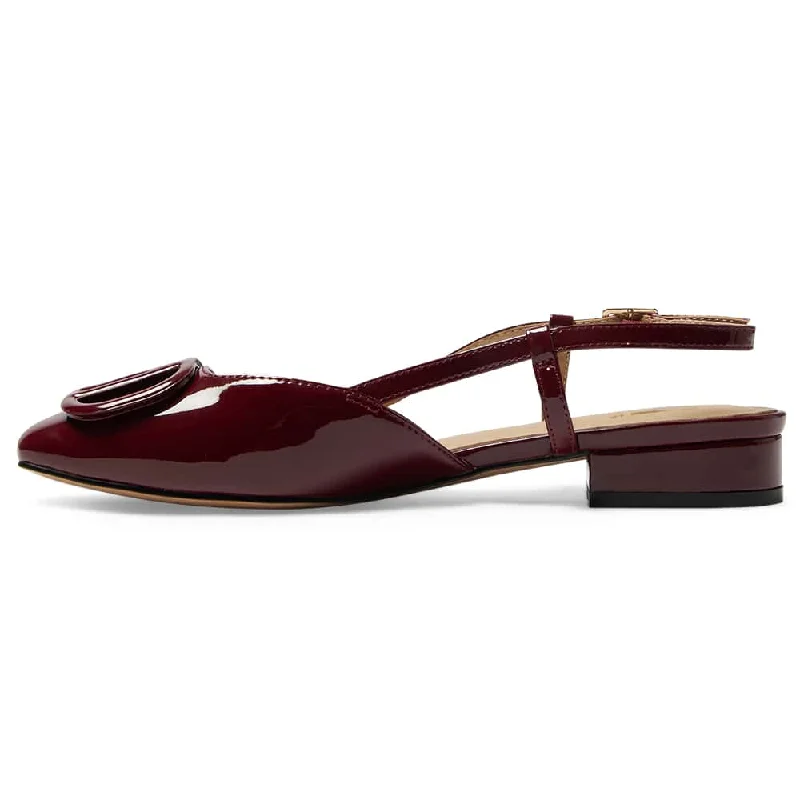 Jasmine Flat in Wine Patent