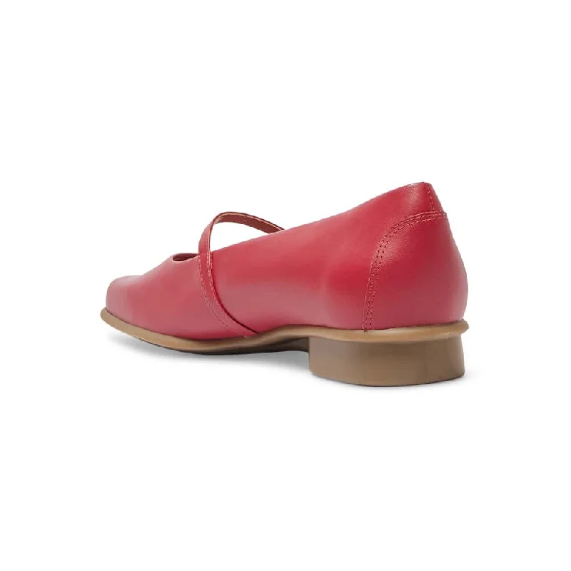 Katrina Flat in Cherry Leather