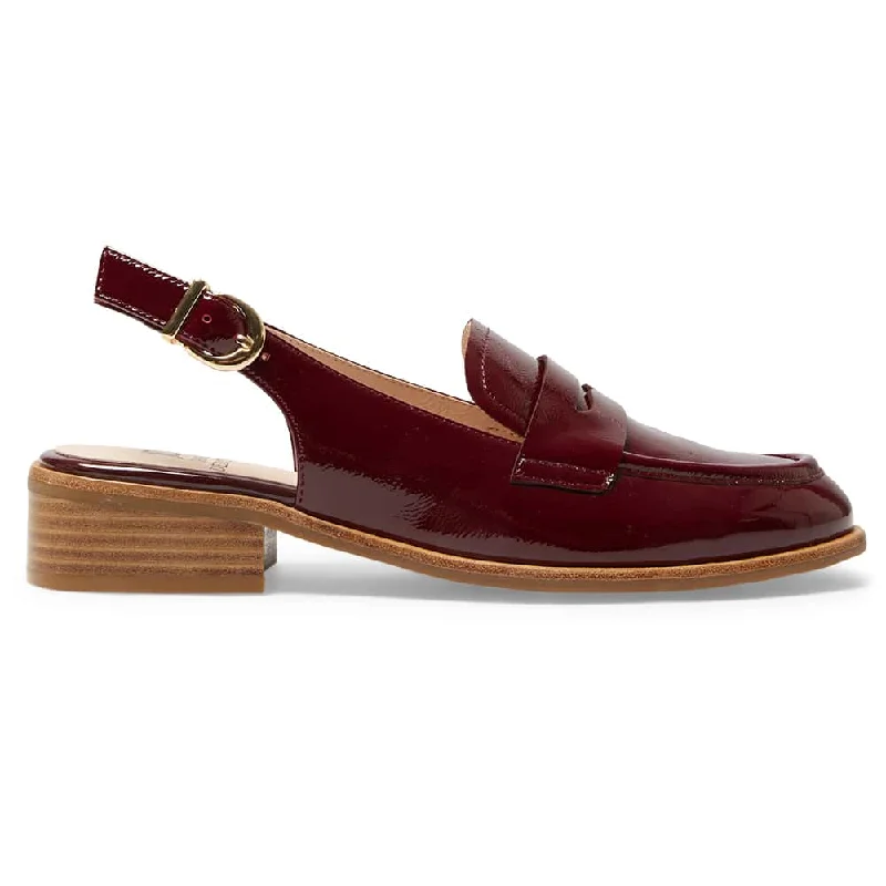 Kenzie Loafer in Wine Patent