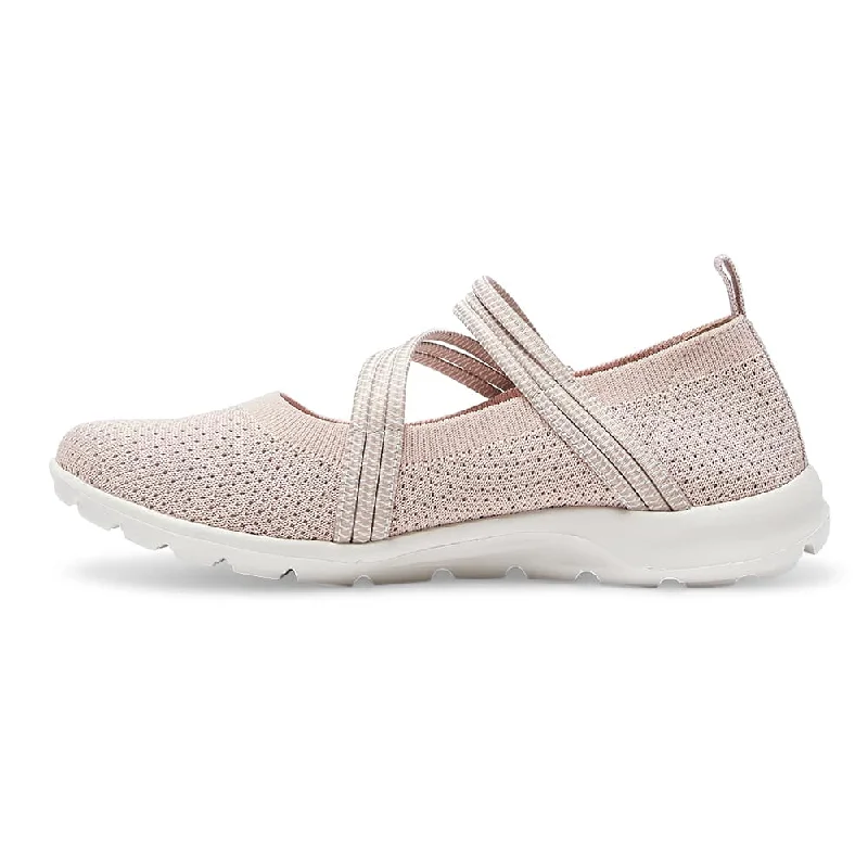 Patsy Flat in Blush Stretch