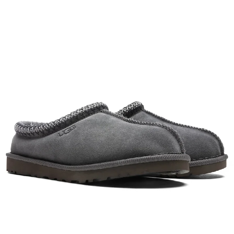 ugg-tasman-slipper-dark-grey